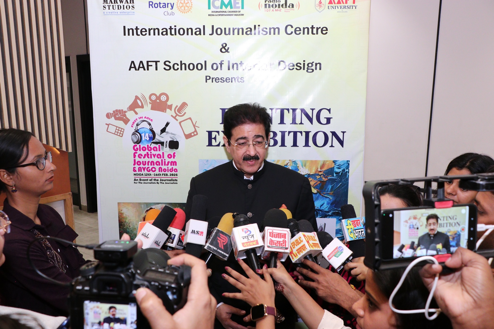 Press briefing by festival organizers