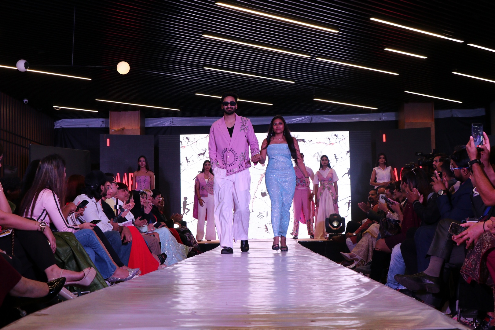 Fashion show moment 2