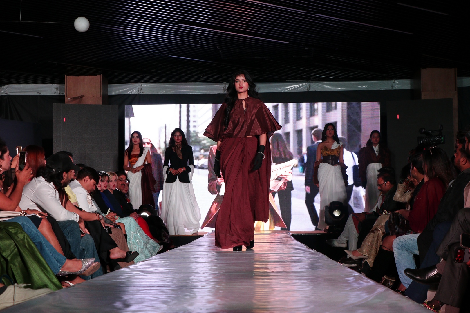 Fashion show moment 13