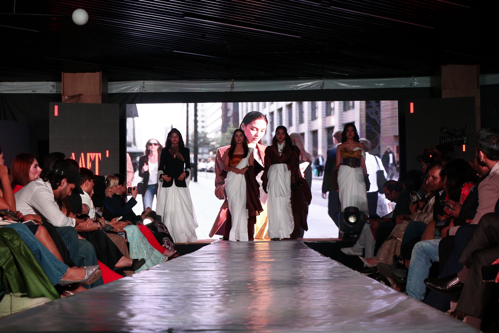 Fashion show moment 10