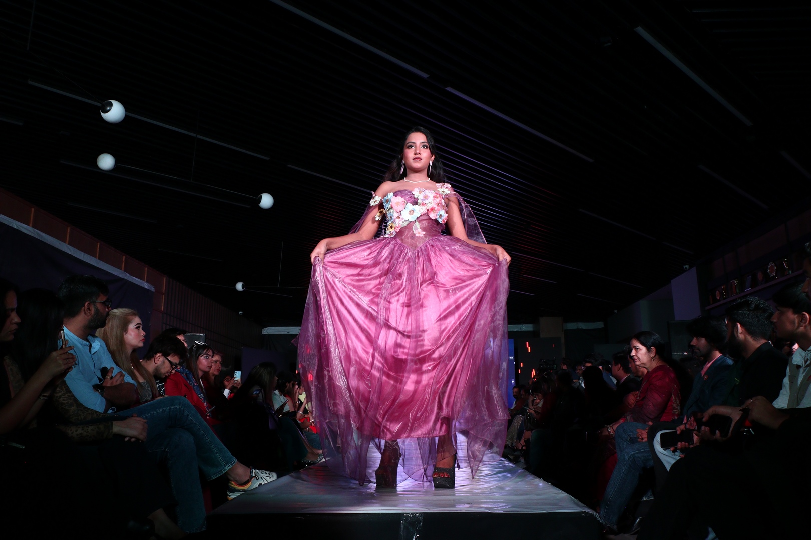 Fashion show moment 20